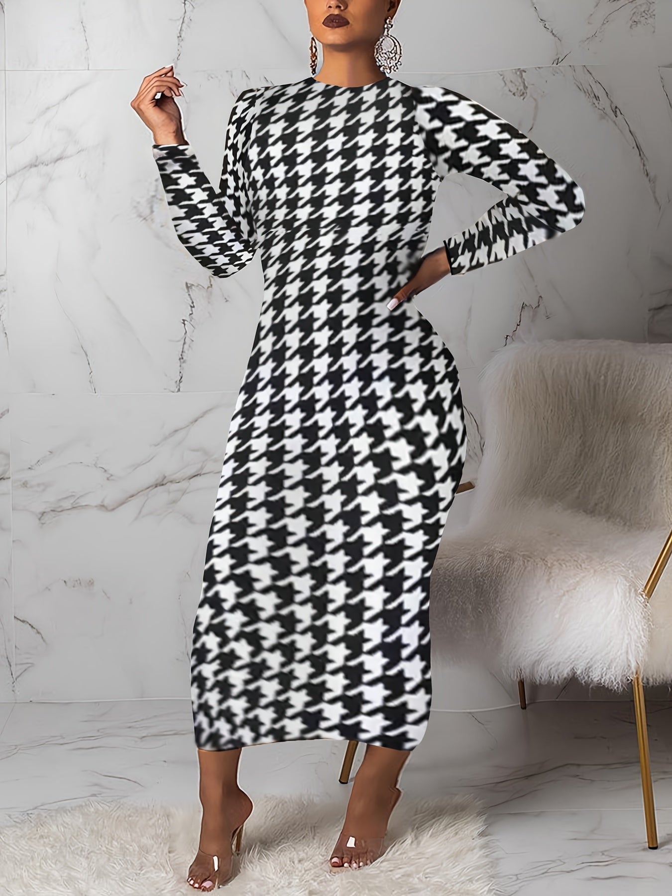  Houndstooth Print Long Sleeve Round Neck Maxi Dress