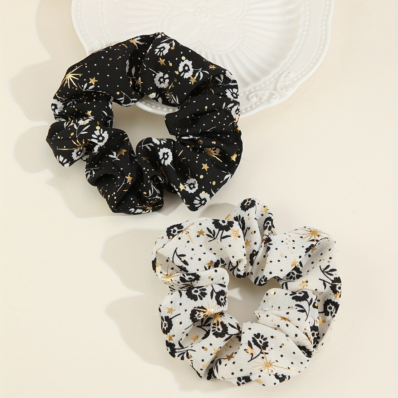 2pcs Boho Foral Print Scrunchies Hair Tie Glod Sparkle Hair Rope