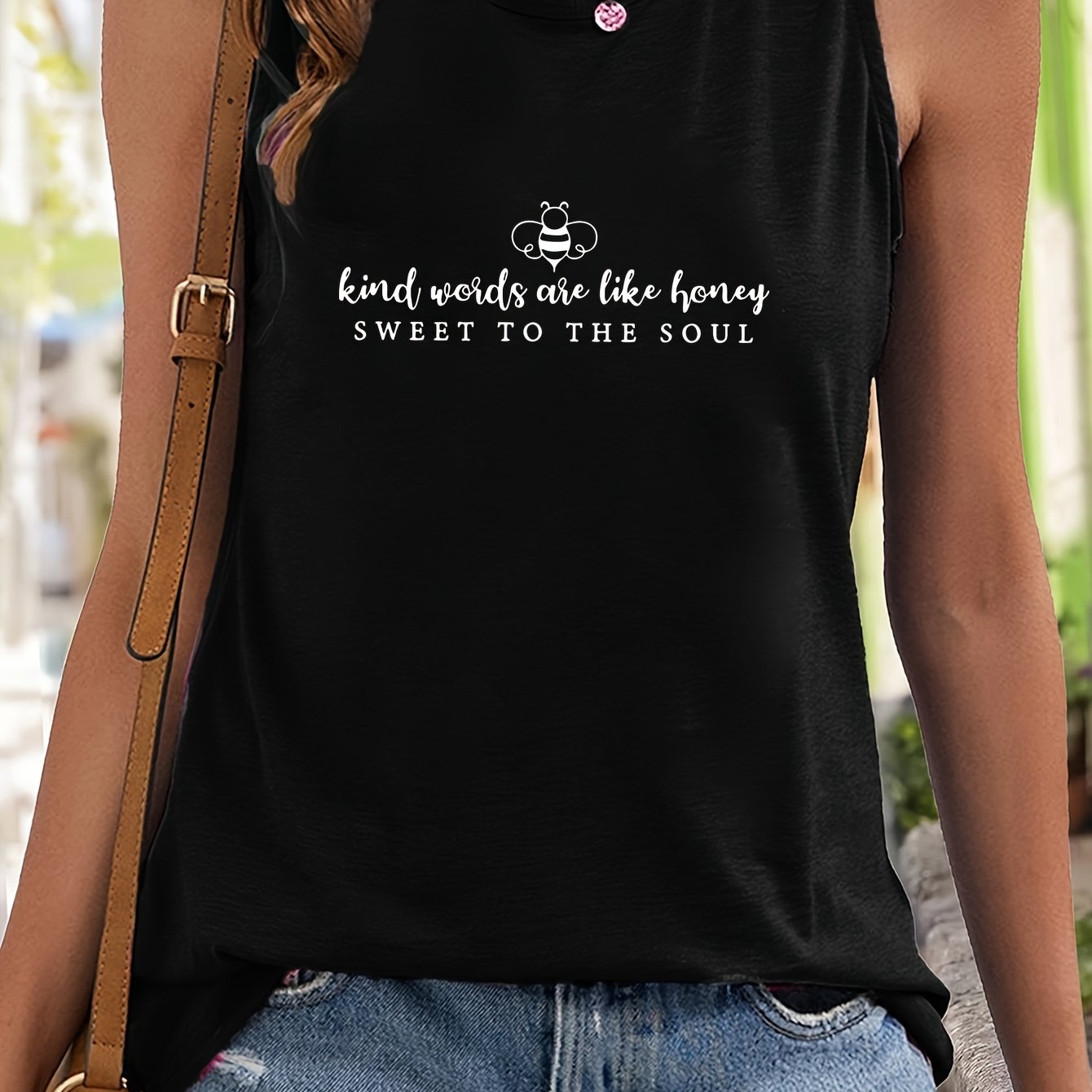 Bee & Letter Print Sleeveless Sports Vest Stretchy Casual Top