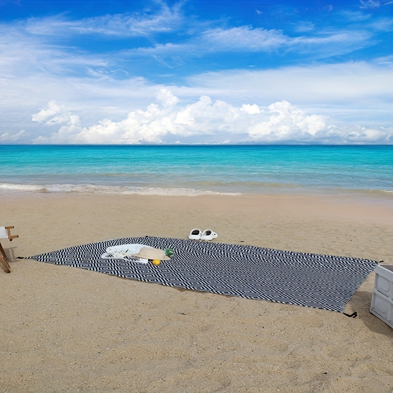 Waterproof Sand Proof Beach Blanket with Fixing Nails