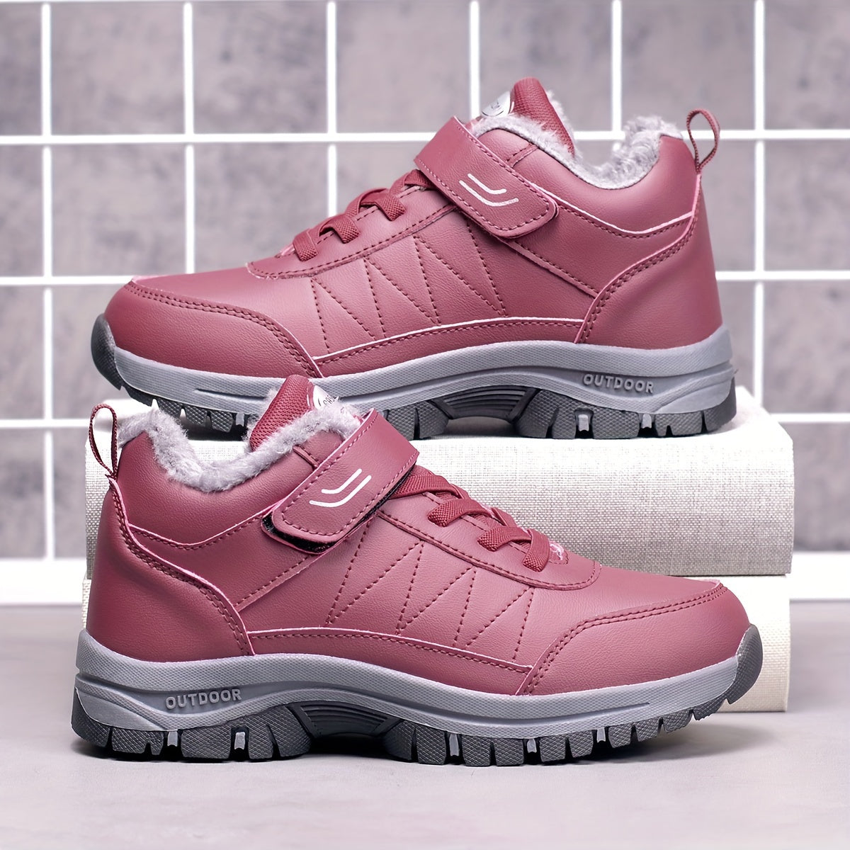 Women's Snow Boots Waterproof Warm Outdoor Hiking Shoes