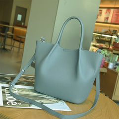 Women's Large Capacity Leather Handbag in Brown