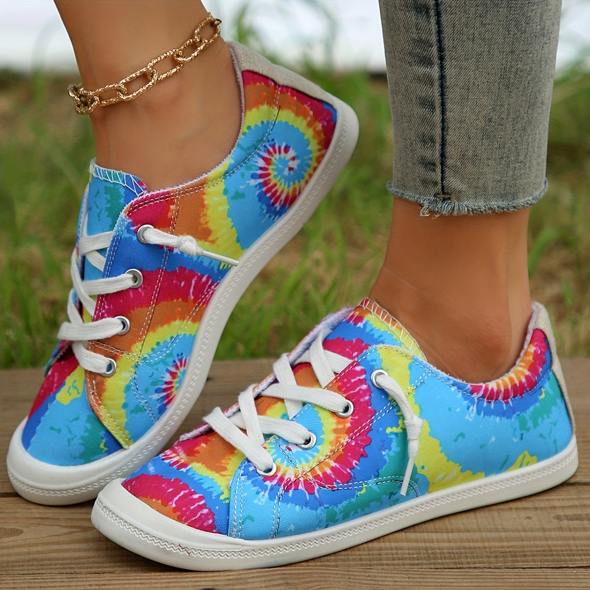 Women's Tie Dye Canvas Sneakers Low Top Flat Shoes