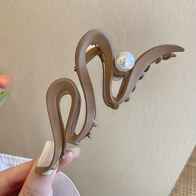 Niche Cold Wind Hair Clip for Women