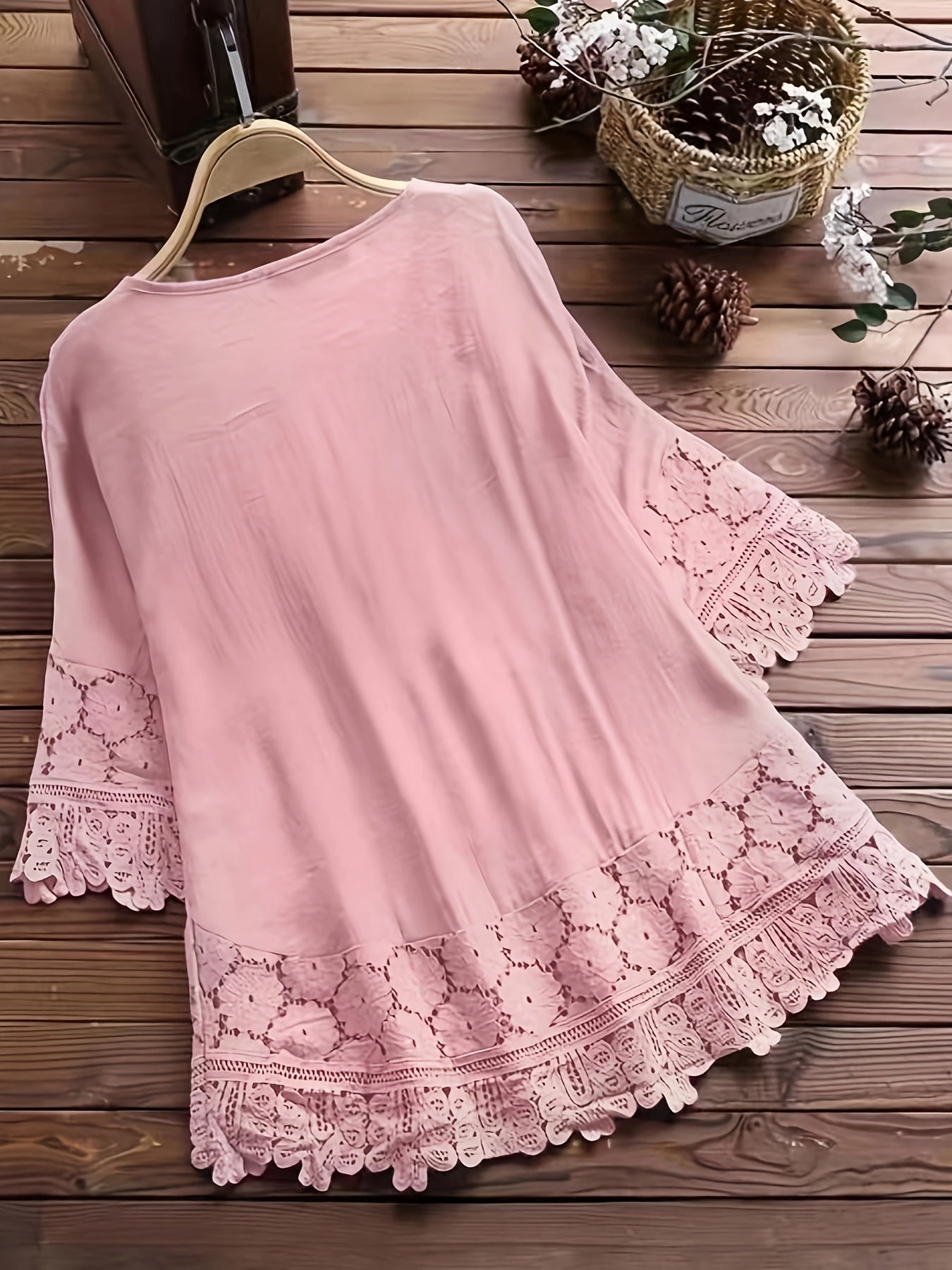  Floral Appliques Guipure Lace Top