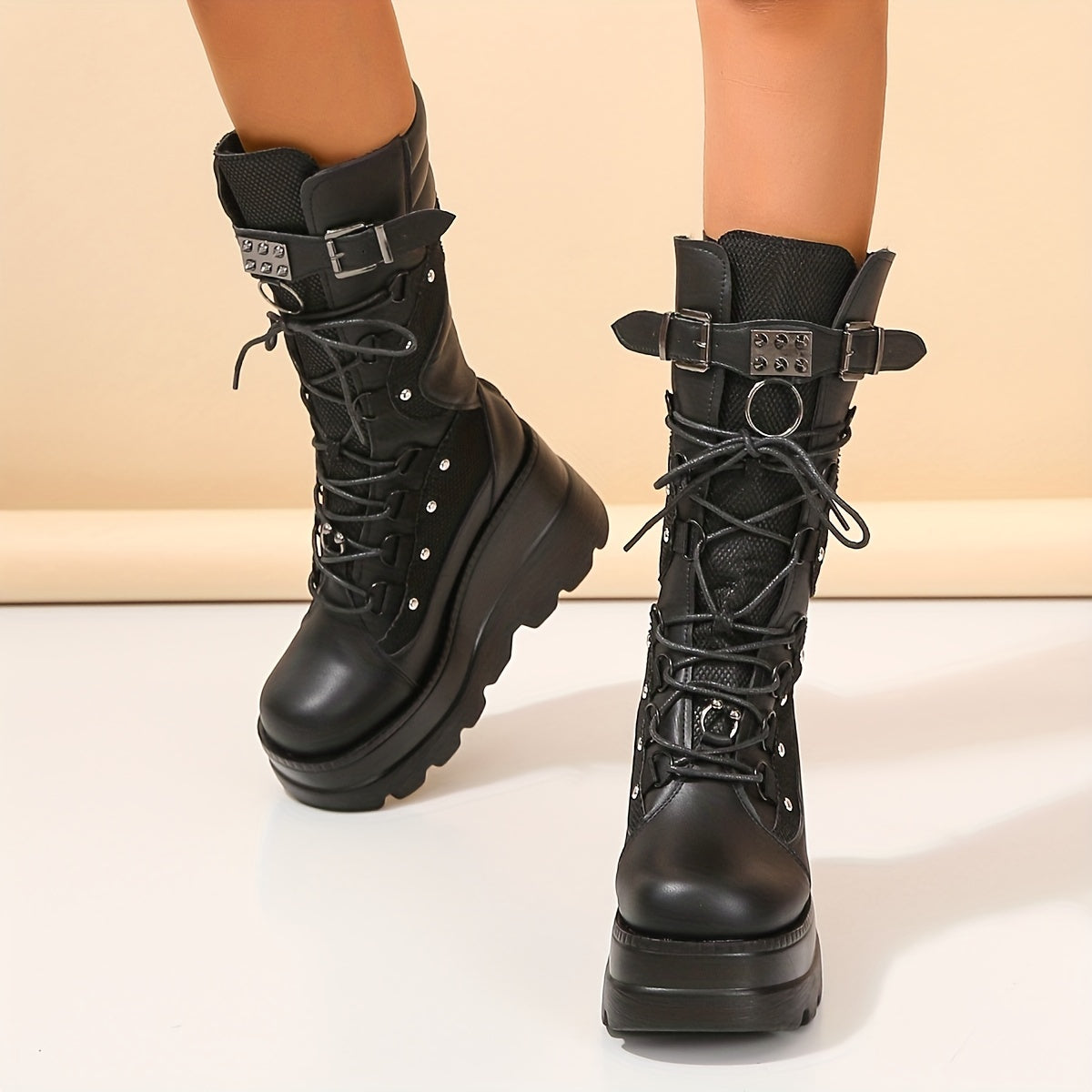 Women's Metal Buckle Boots Lace Up Outdoor Boots Thick Bottom Shoes