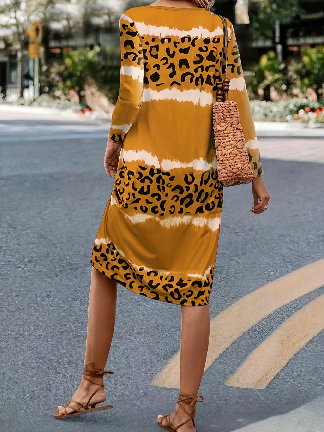 Plus Tie Dye & Leopard Print V-Neck Dress