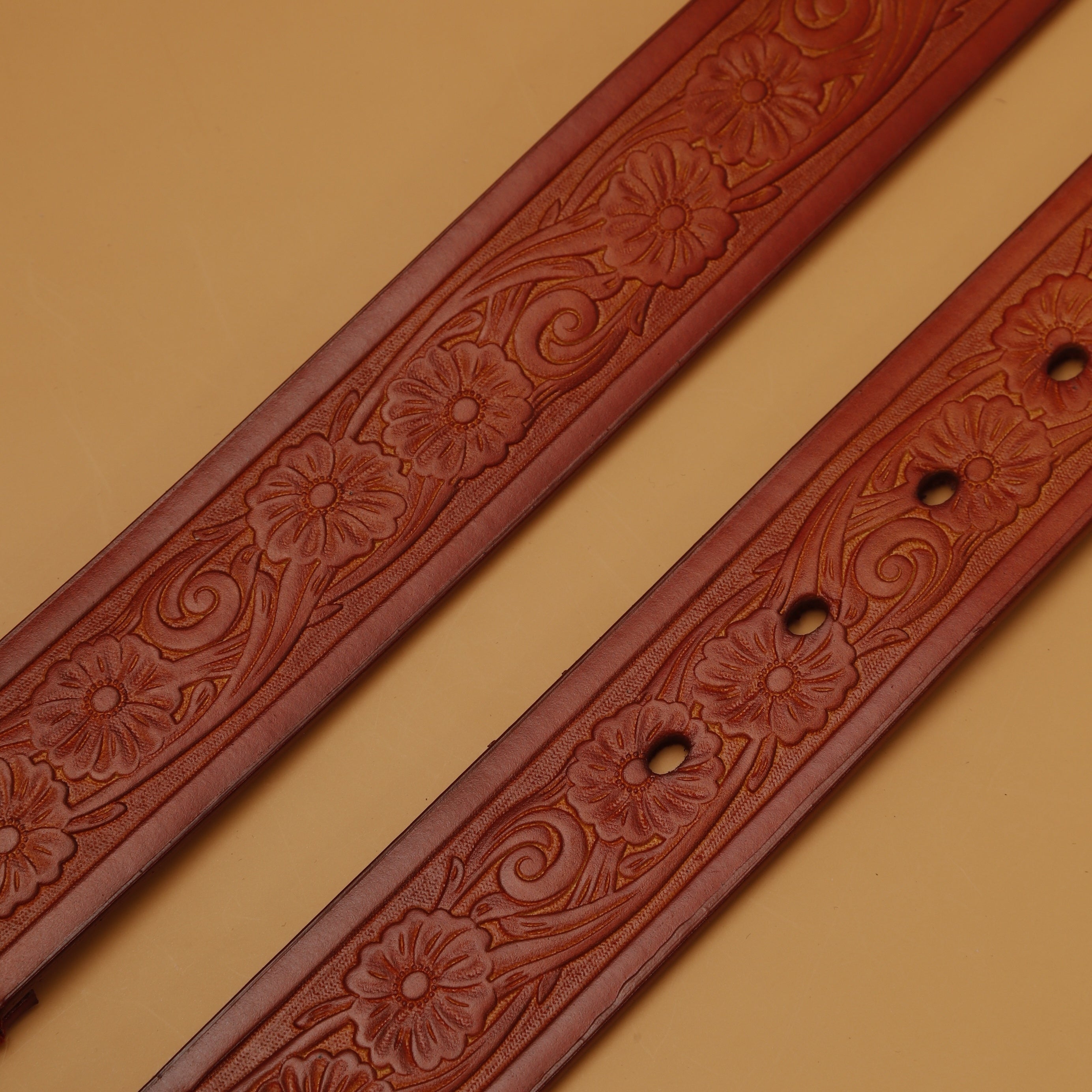 Retro Pattern Buckle Belt for Men Denim Pants Jeans