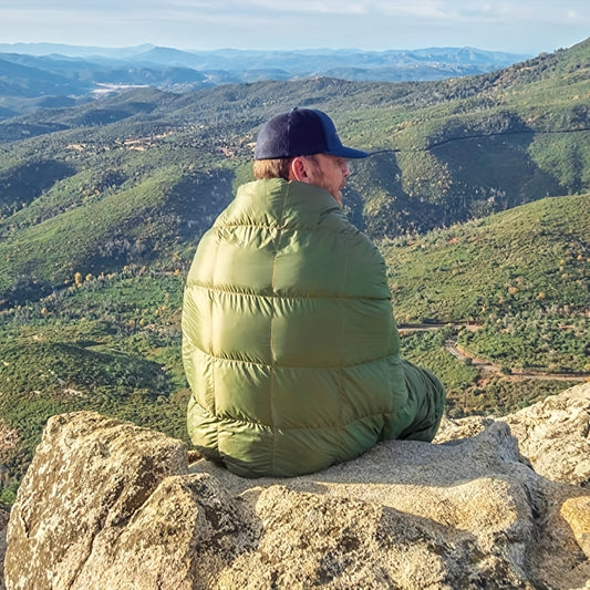 Warm Wearable Down Blanket for Outdoor Travel