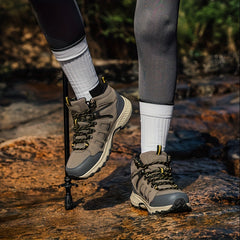 Lightweight Hiking Shoes Non slip Breathable Outdoor Trail Running Shoes