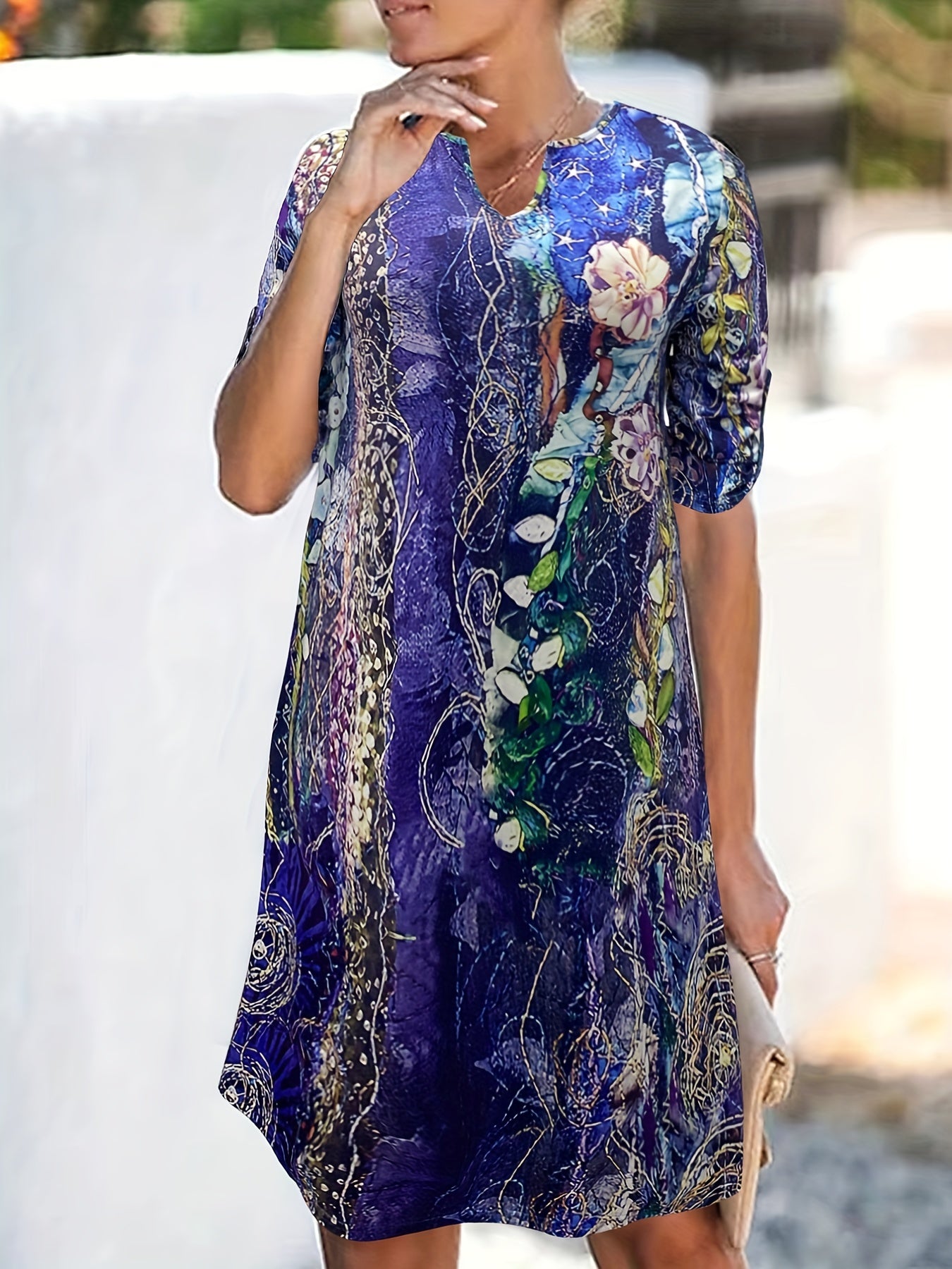  Floral Print Short Sleeve Notched Neck Dress