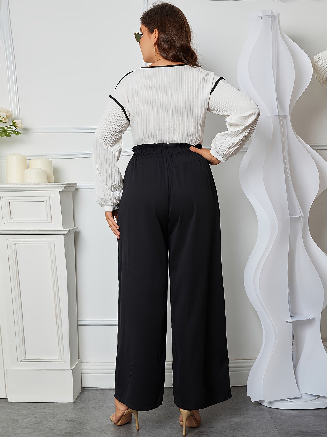  High Rise Wide Leg Trousers With Pockets