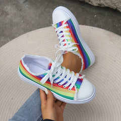 Colorful Fall Round Toe Flat Skate Shoes Lightweight Comfortable