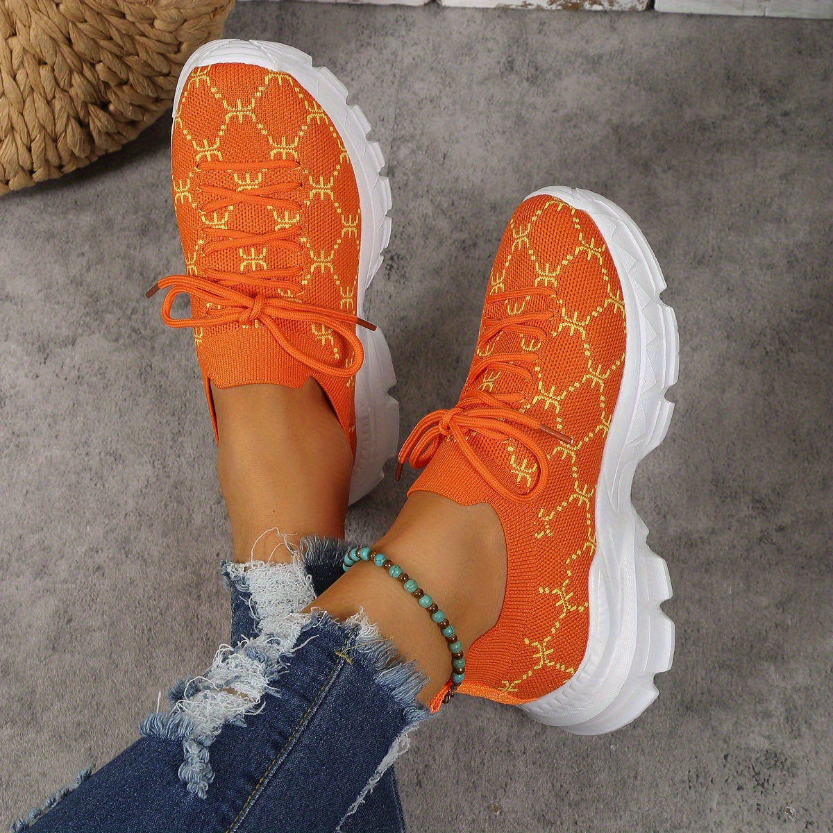 Women's Geometric Pattern Lace Up Sneakers Breathable Knit Chunky Shoes