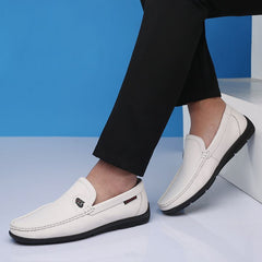 AORENTOU Men's Leather Loafers Lightweight Slip On Flat Shoes