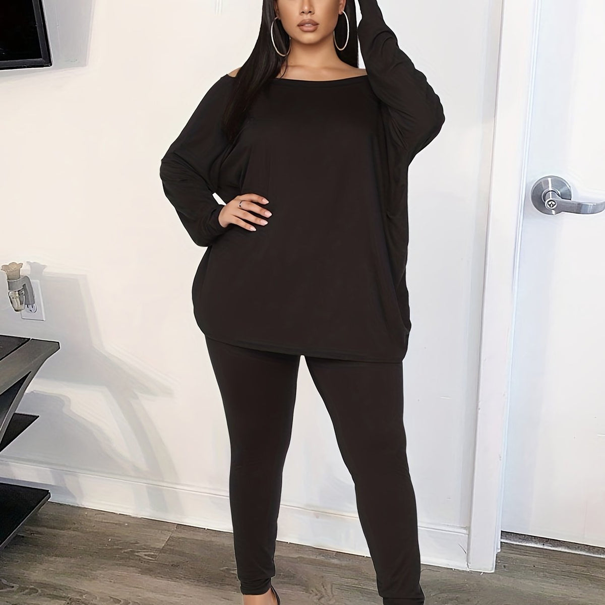 Plus Size Sexy Outfits Set V Neck Twist Back Top & Leggings Two Piece Set