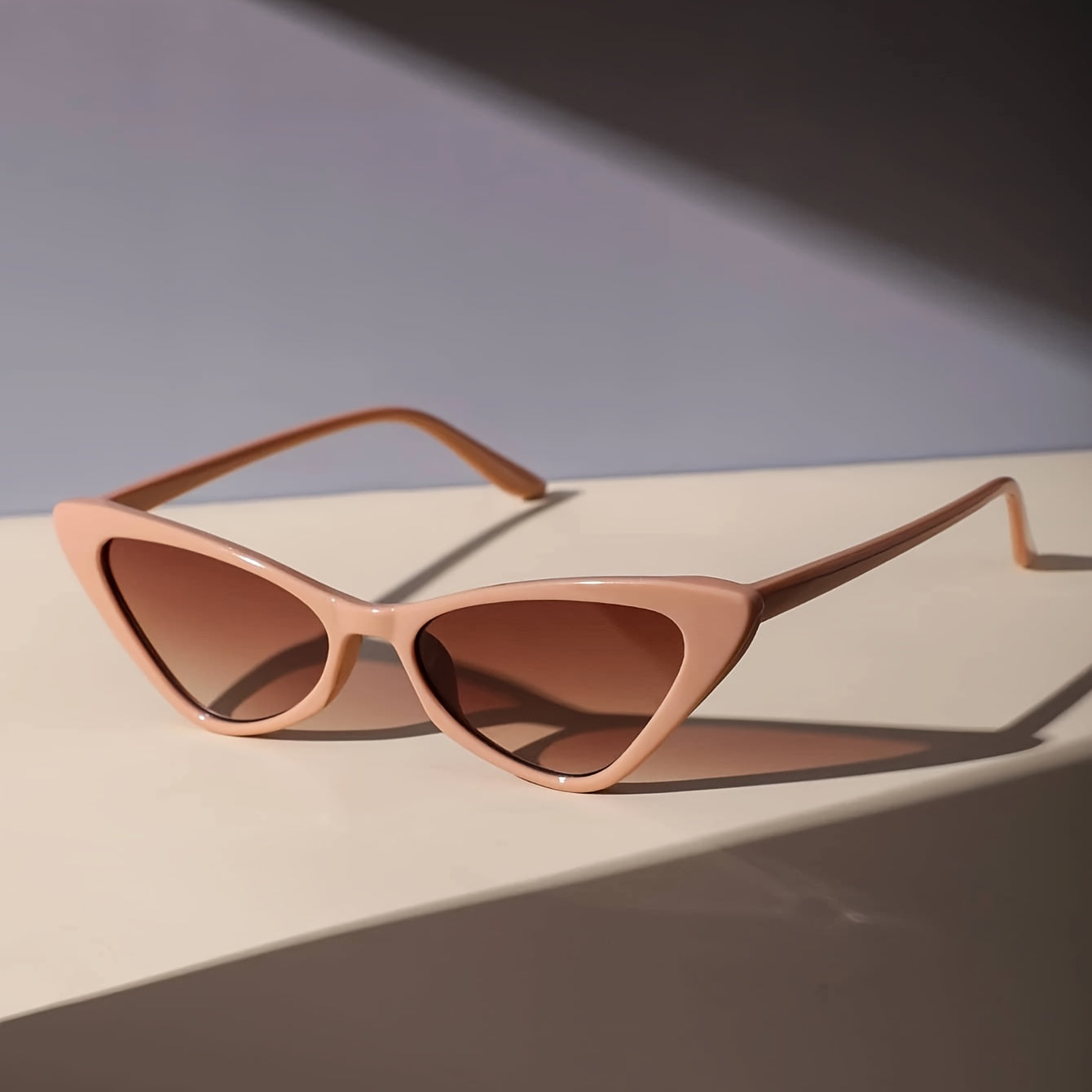 Cat Eye Sunglasses Vintage Ladies Stylish Sunglasses For Women UV400