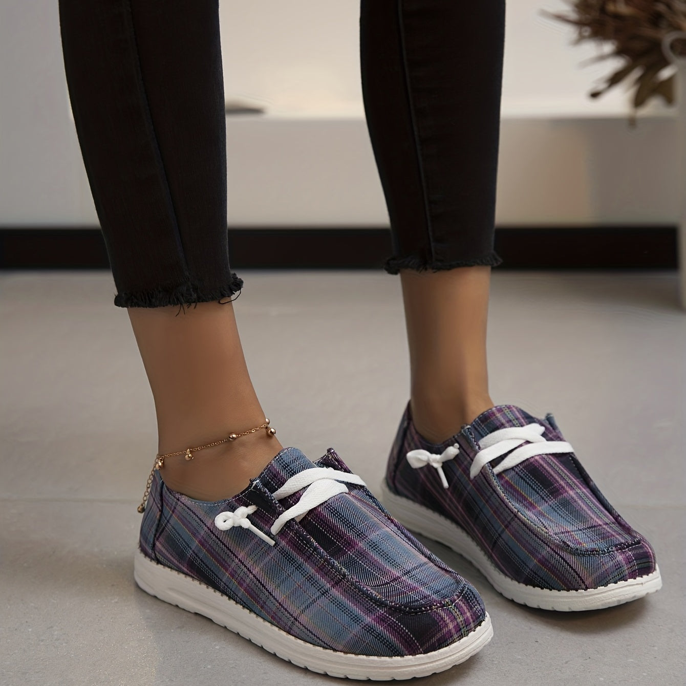Women's Plaid Canvas Shoes Lace Up Lightweight Comfortable Outdoor Shoes