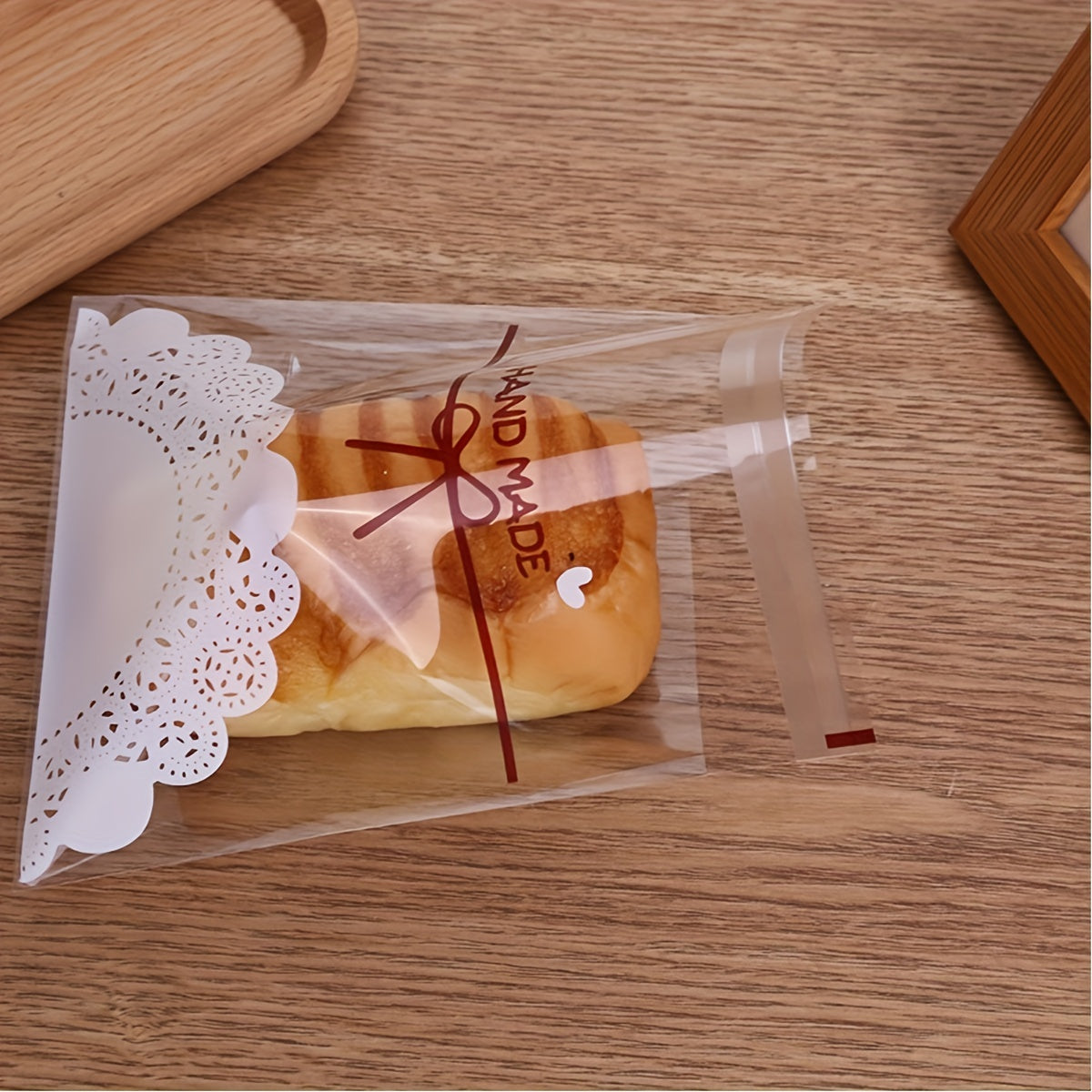 100pcs Transparent Lace Bowknot Cookie Plastic Candy Bags