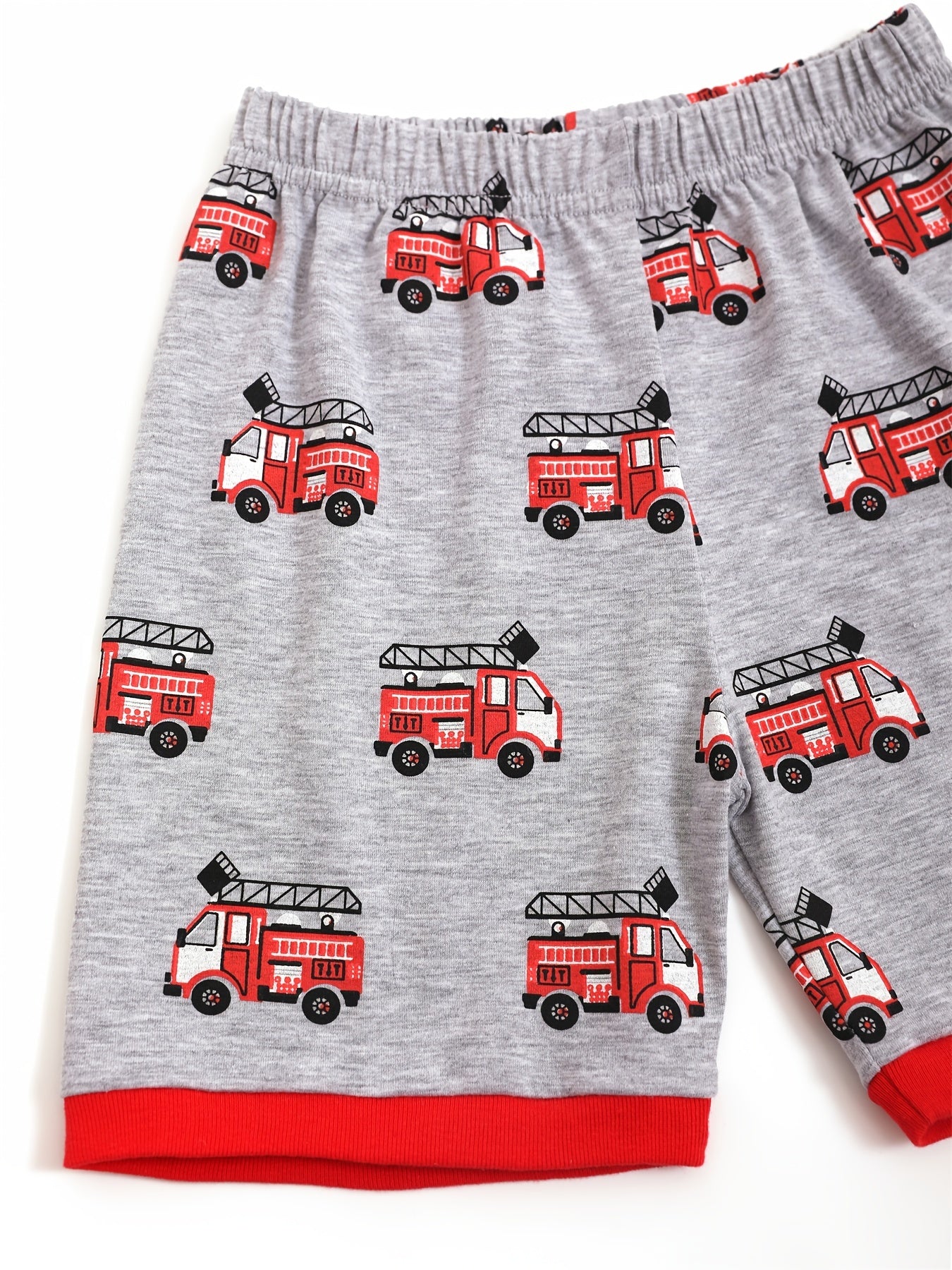 Boy's Vehicle Pattern Pajamas 2pcs T shirt & Shorts Set
