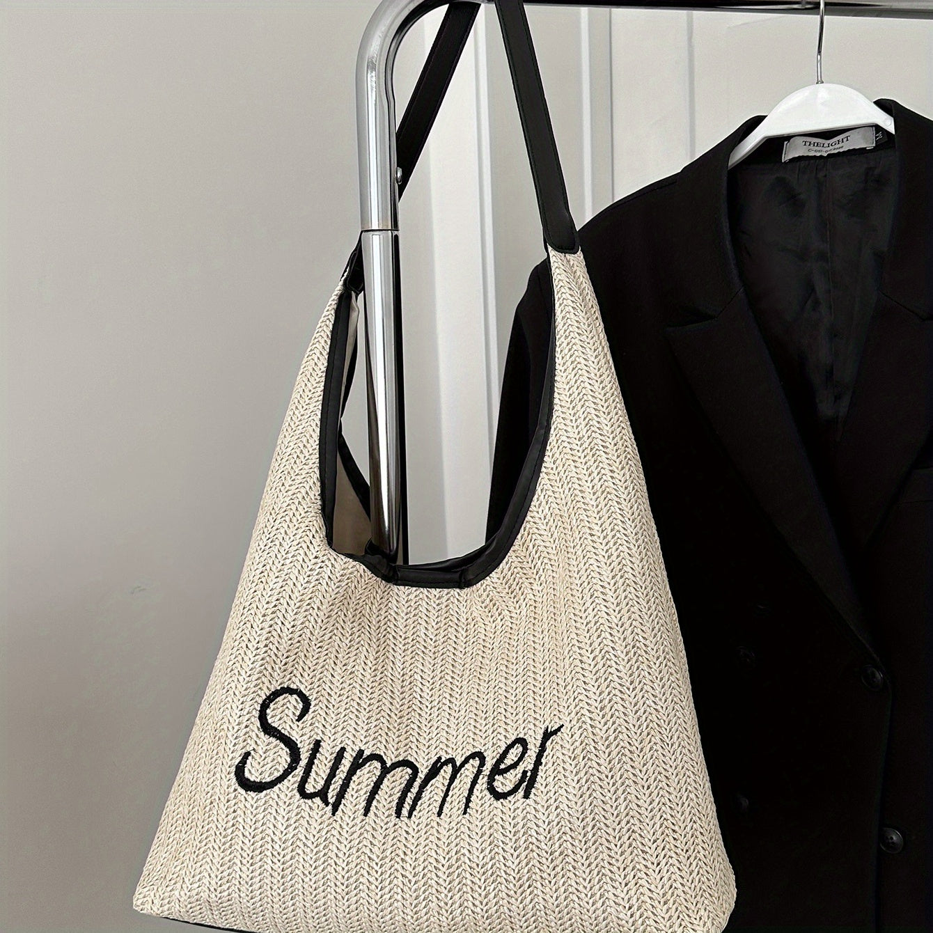 Minimalist Embroidered Shoulder Straw Bag Lightweight Storage Bag