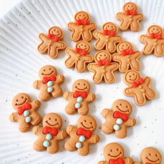 10pcs Christmas Gingerbread Man Resin Ornament DIY Decoration Accessories