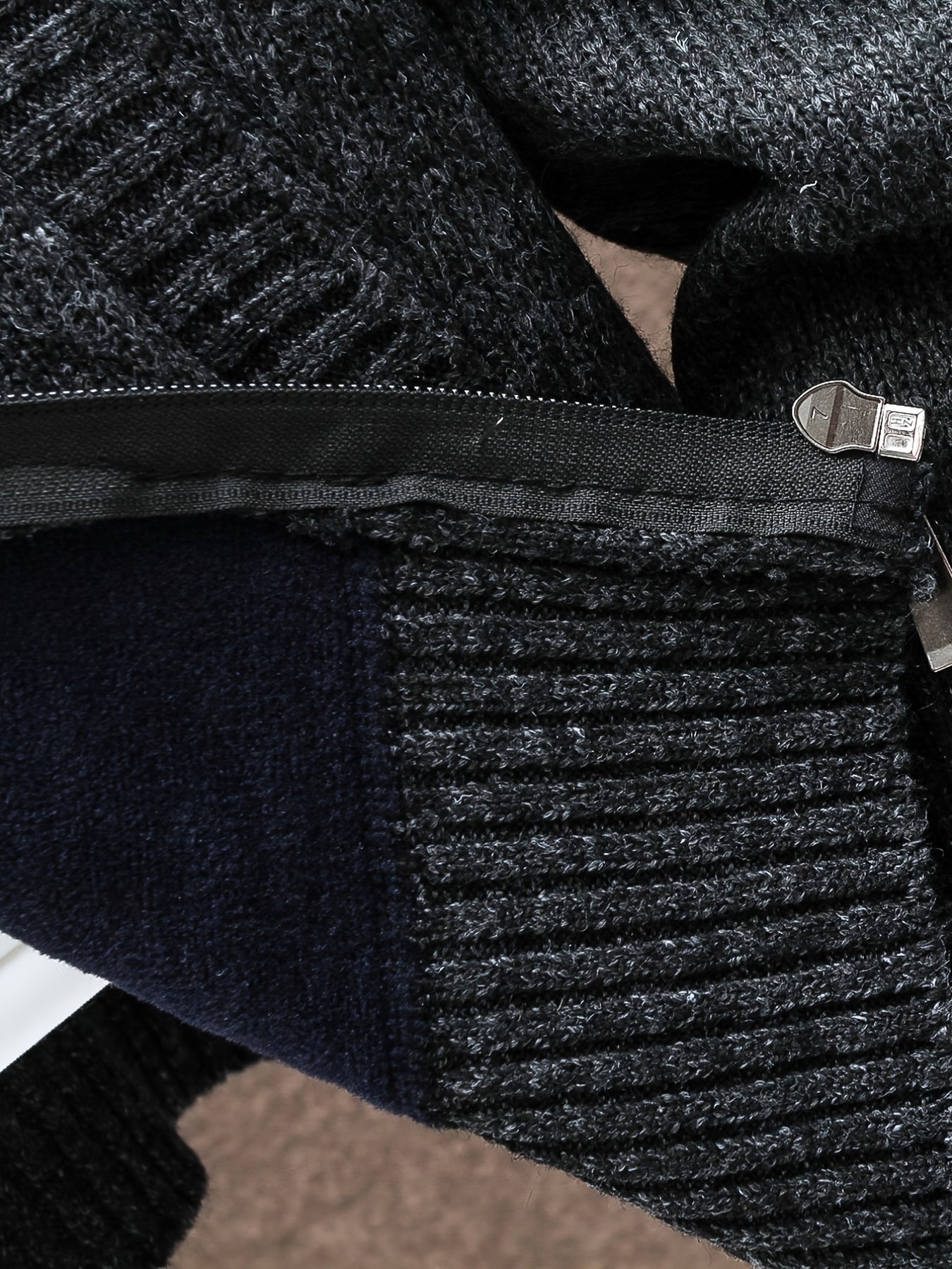 Men's Cable Knit Zip Hooded Sweater