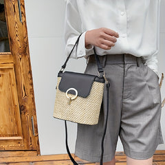 Straw Weaving Crossbody Bag Flap Slouchy Bucket Bag