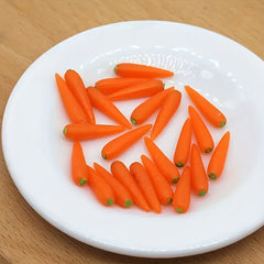 5pcs Realistic Carrot PVC Vegetables for Dollhouses Orange Red with Green