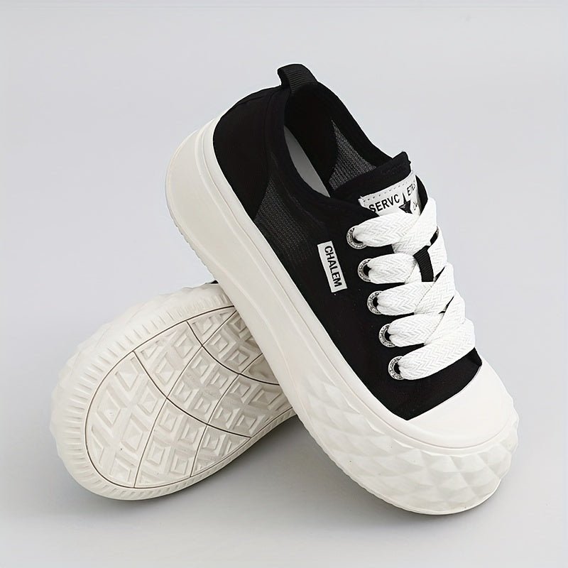 Women's Letter Patch Board Shoes Lace Up Thick Sole Walking Shoes