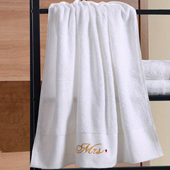 3pcs Love Embroidery Cotton Towel Set Soft Skin-friendly Bathroom & Hotel