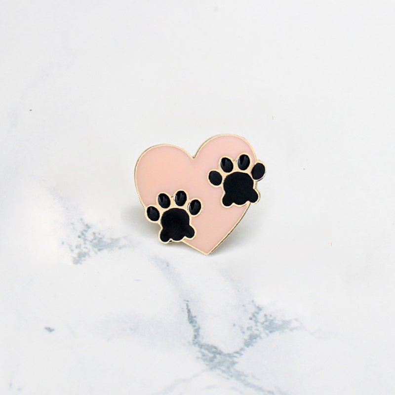 Cat's Paw Heart Alloy Brooch