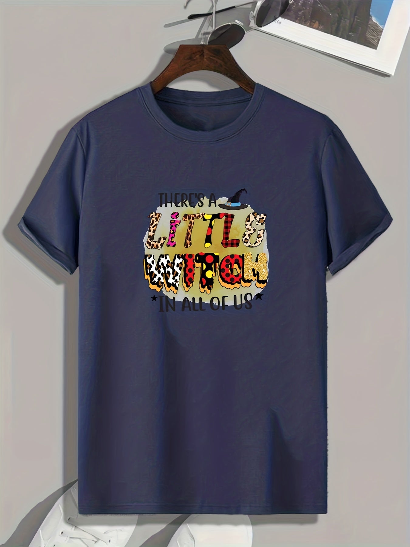 Little Witch Print Men's T-shirt Casual Comfy Tee for Summer