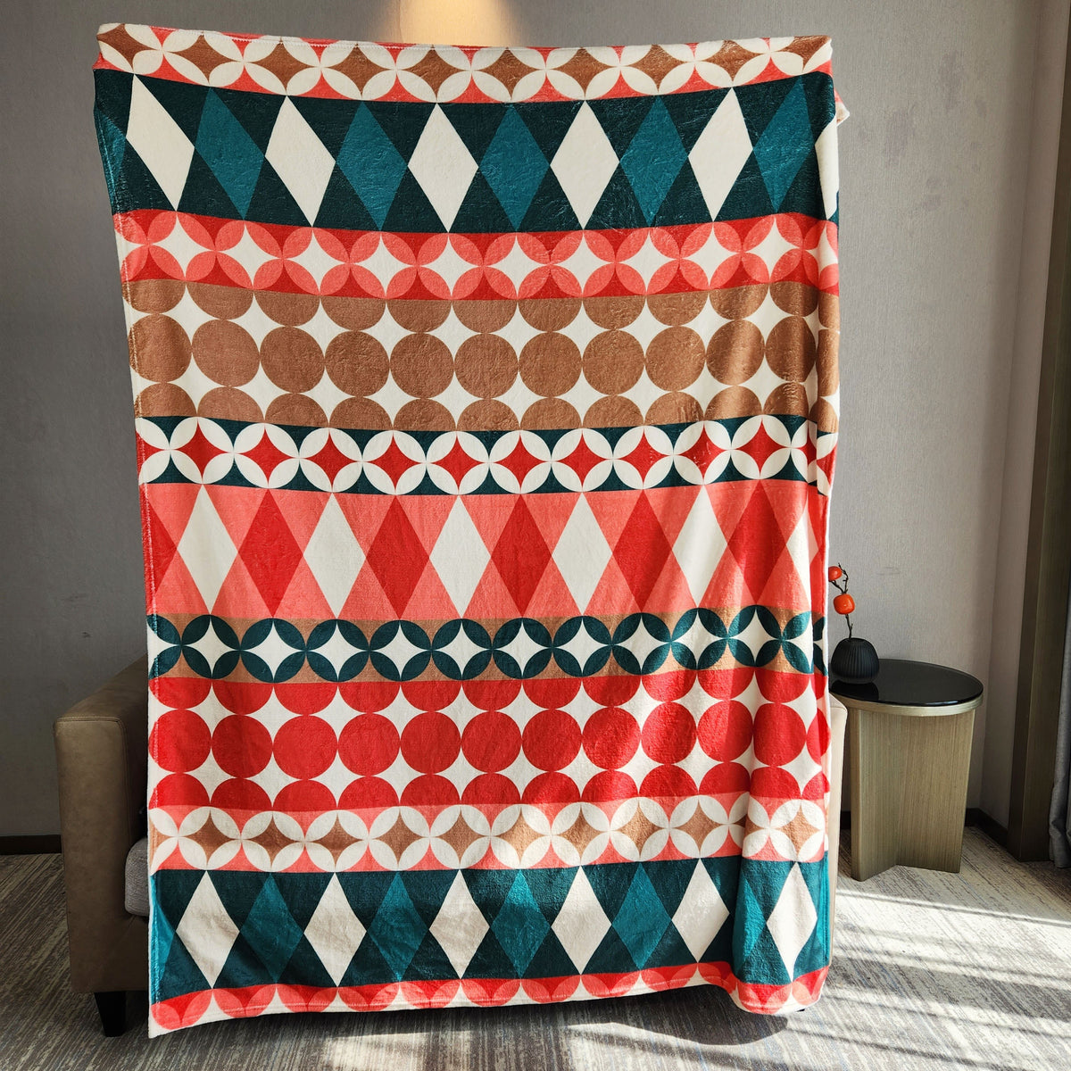 Christmas Pattern Flannel Warm Blanket Soft & Comfortable for Office Sofa Nap
