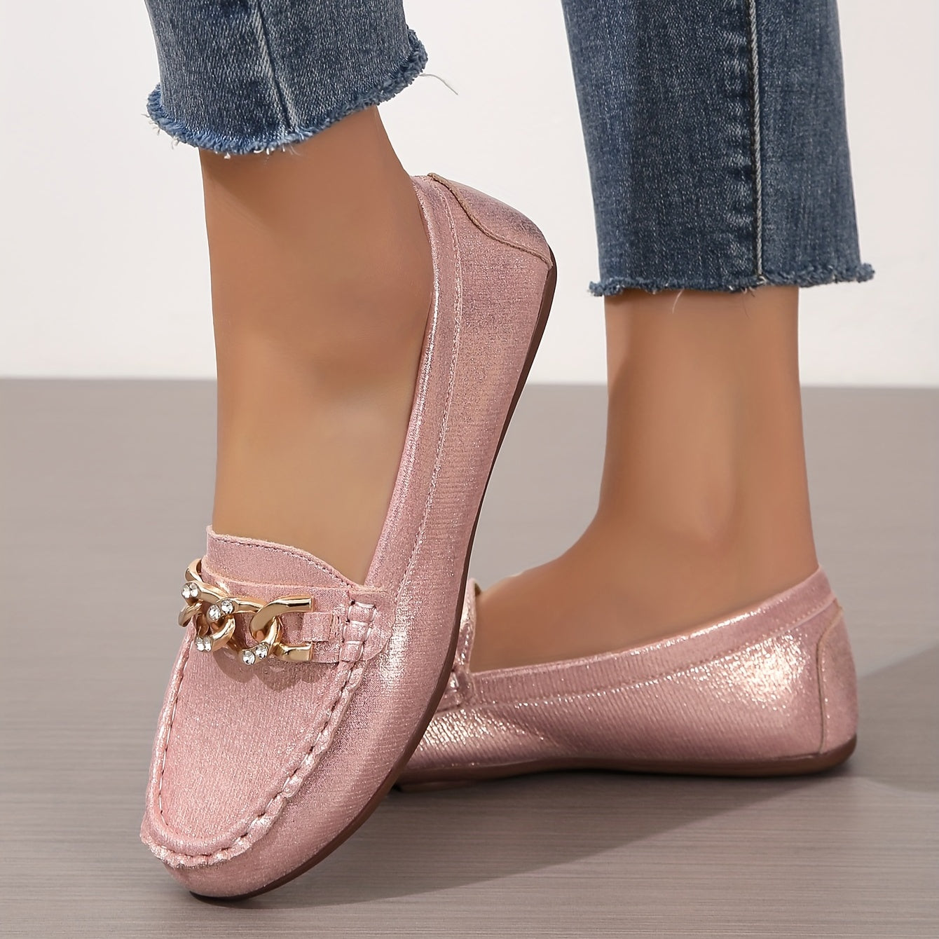 Women's Chain Decor Flat Shoes Slip On Outdoor Shoes