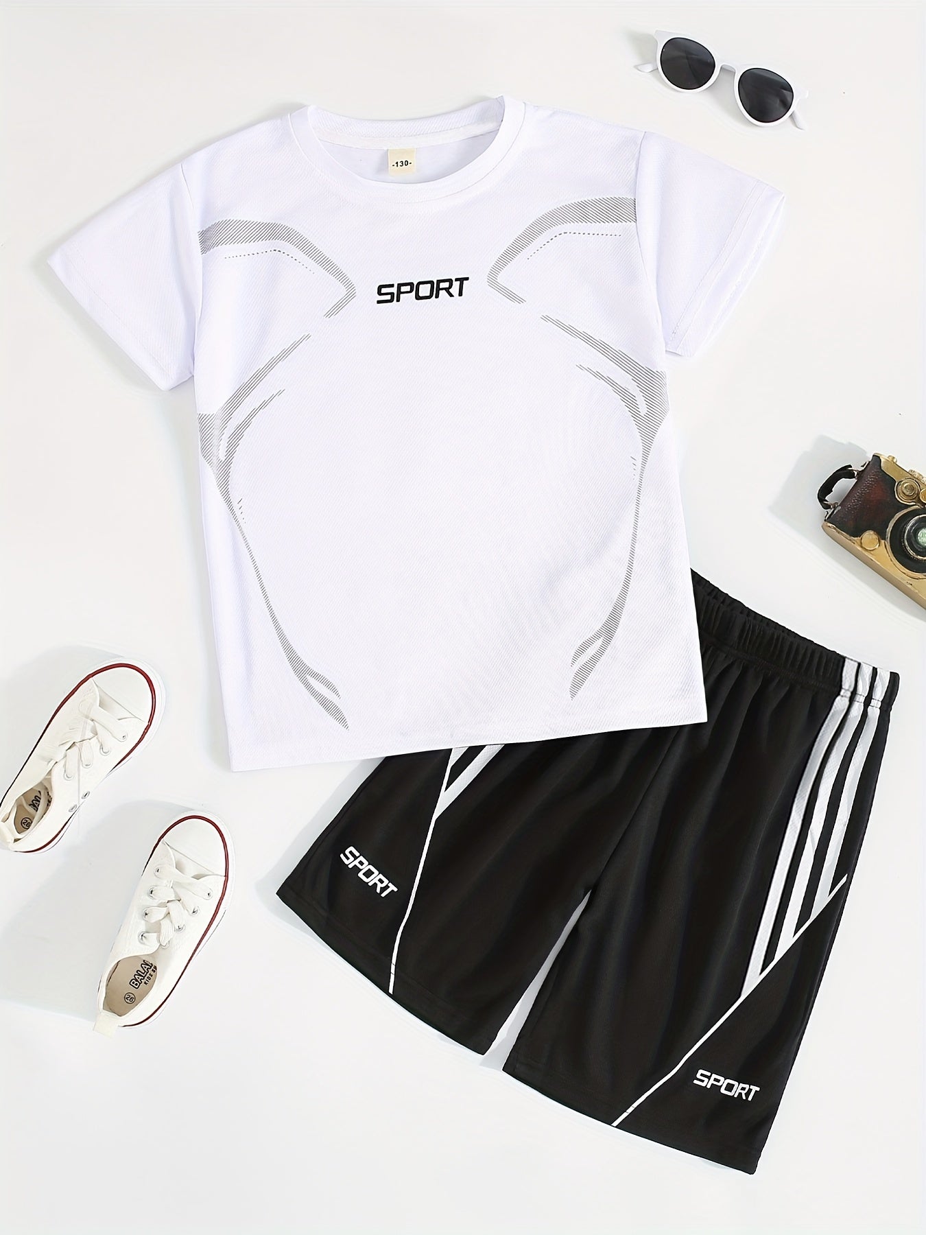 2pcs Boys Sport Outfit Short Sleeves Round Neck T shirt & Shorts Casual