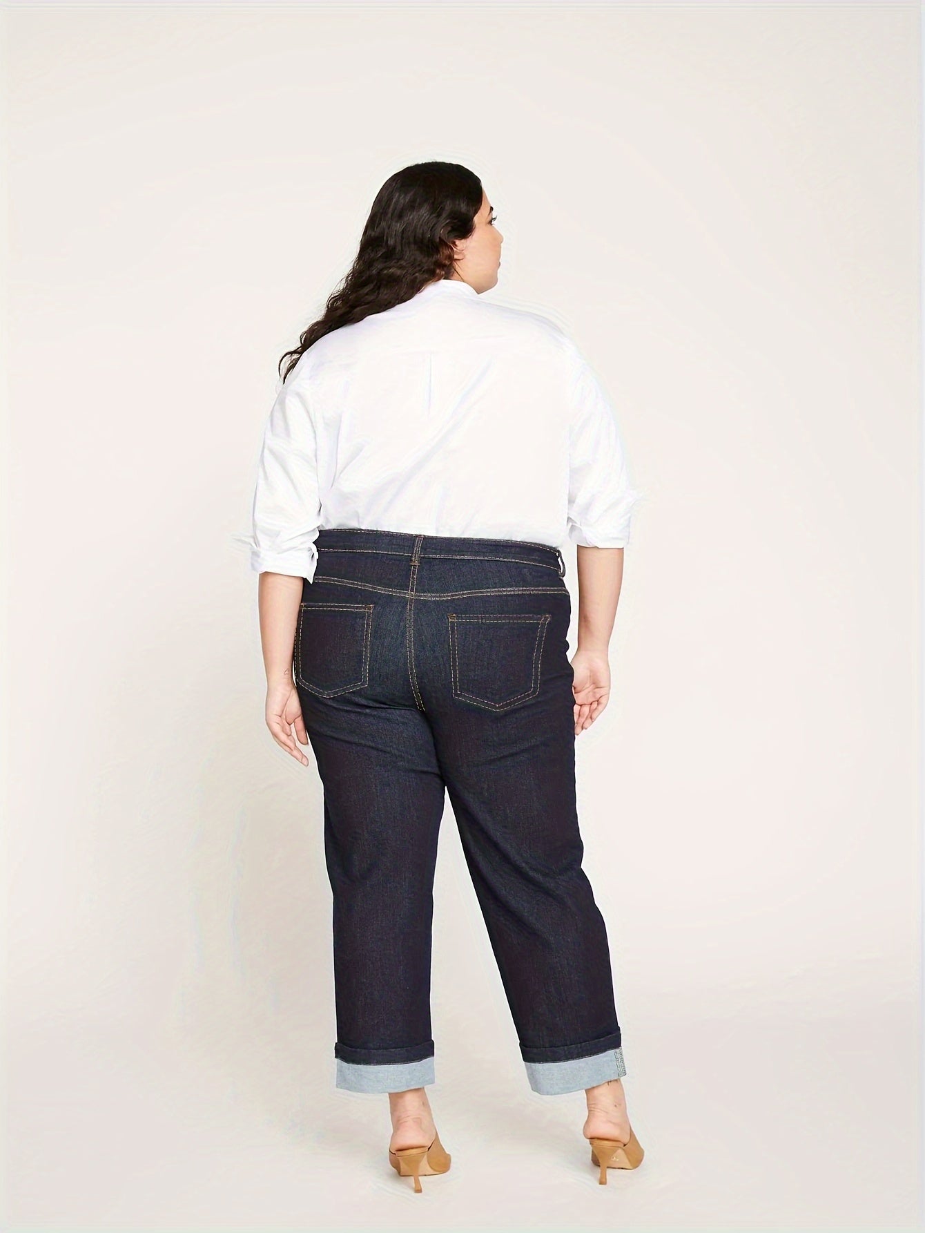  Solid Button Fly Straight Leg Jeans