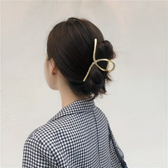 Metal Twist Hair Claw Ponytail Holder Shark Claw Hair Accessories For Women
