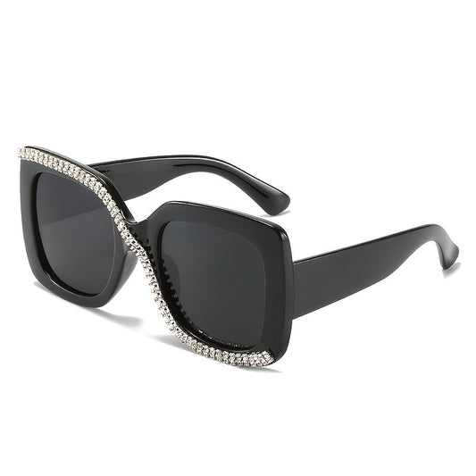Crystal Frame Rhinestone Sunglasses