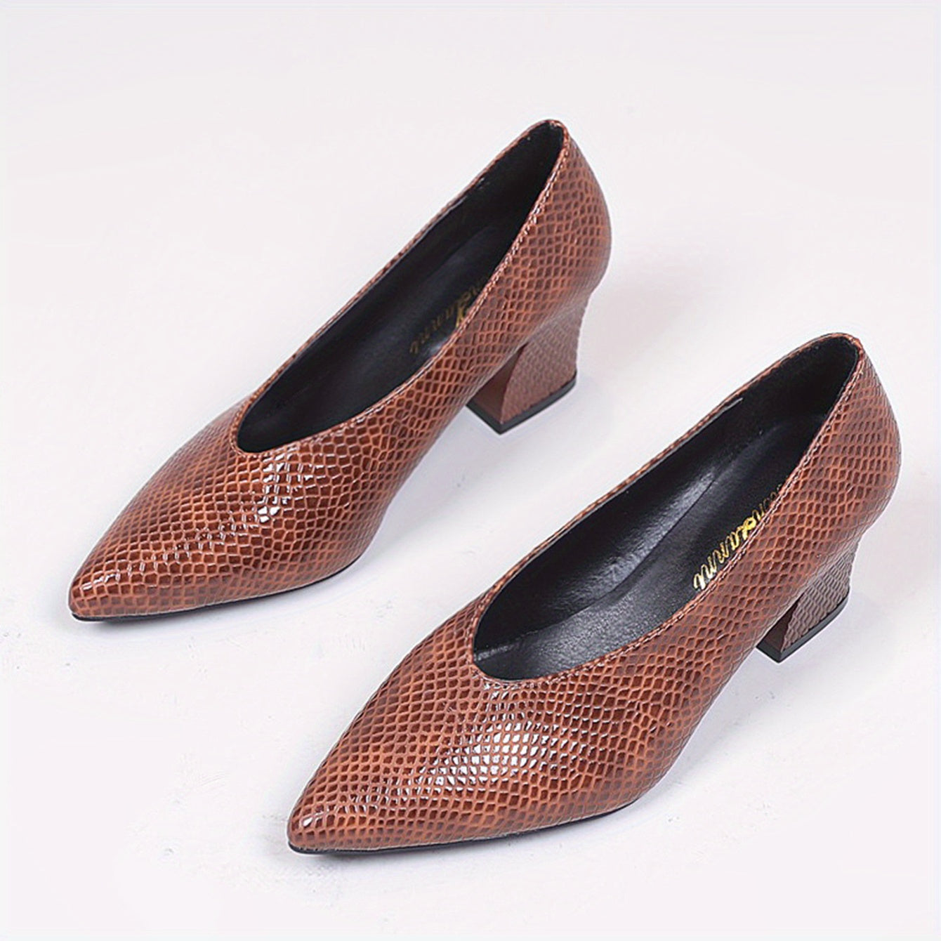 Women's Snakeskin Pattern Court Pumps Slip-On Chunky Heels
