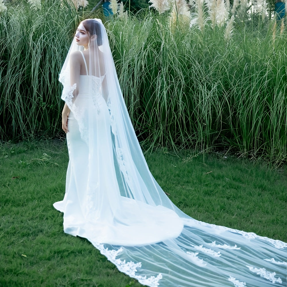 Romantic Double Layer Bridal Veil with Flowing Tails