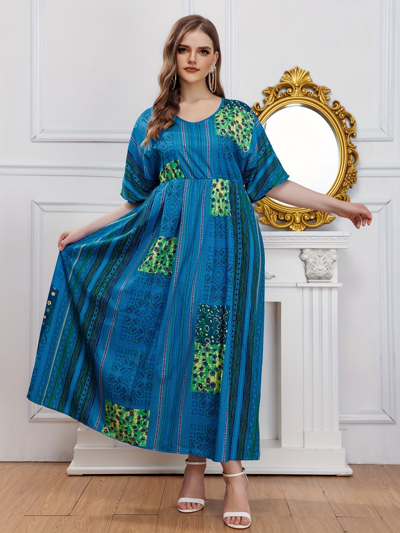  Ethnic Print Batwing Sleeve Maxi Dress