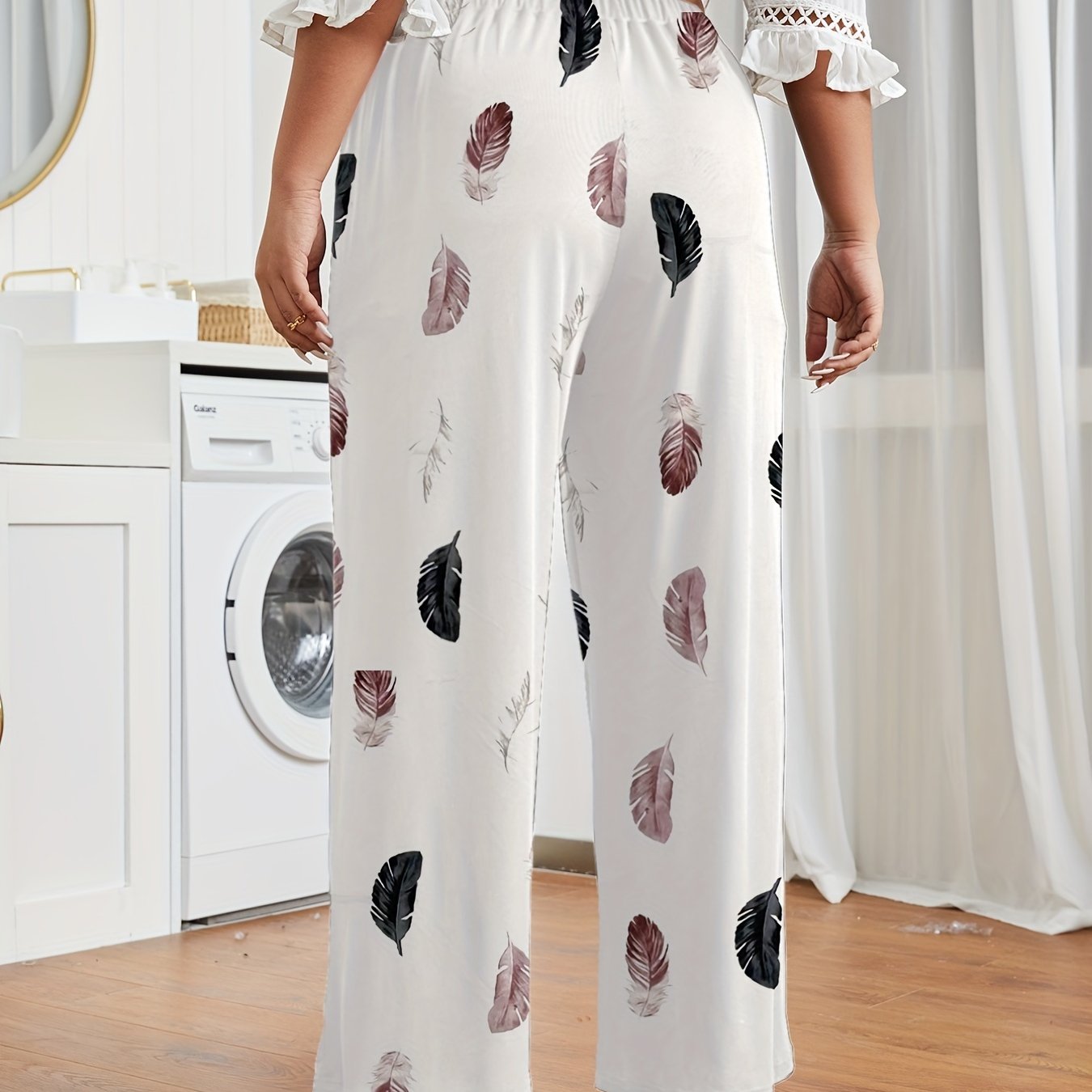 Women's Plus Feather Print High Rise Wide Leg Pants