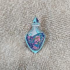 Bottle Shape Brooch Pins for Clothing and Accessories