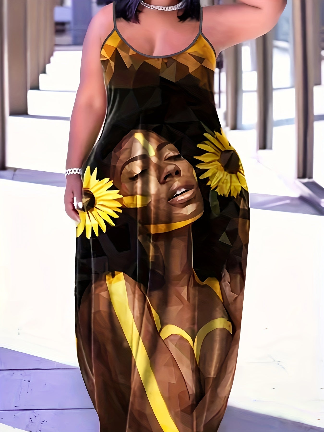  Women's Figure Print Round Neck Maxi Dress