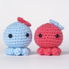 1pc Crochet Material Bag Doll DIY Eight Claw Fish Wool English Instruction Book