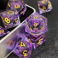 Dragon's Eye Resin Quicksand Dice Set Purple Green Halloween Props