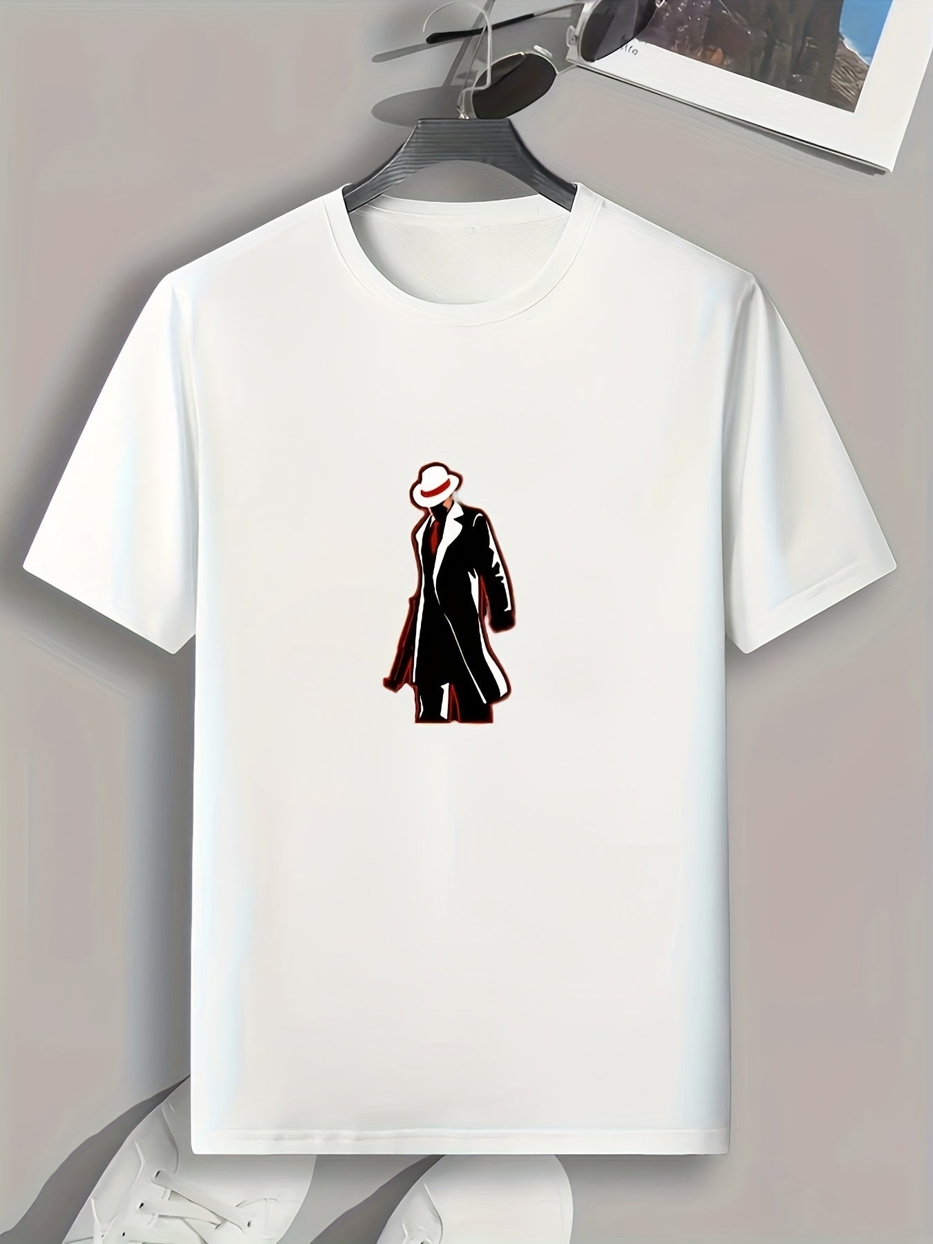 Mysterious Man Print Men's Graphic T-shirt for Summer