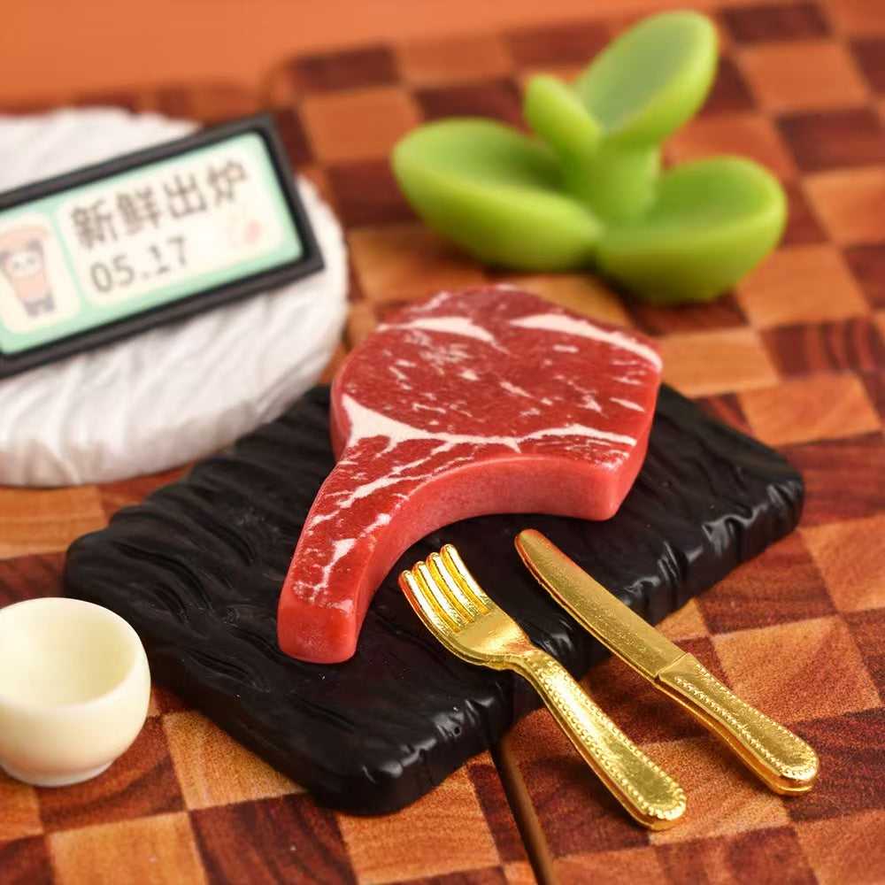 2pcs Mini Steak Model Set for Dollhouses and Model Making