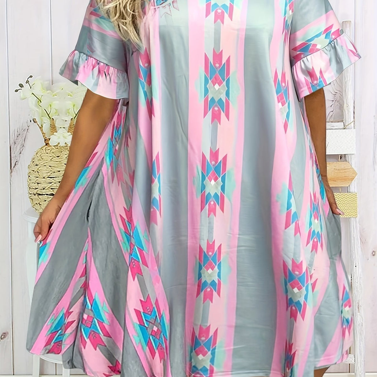 Women's Plus Geometric Print Ruffle Trim Short Sleeve Dress